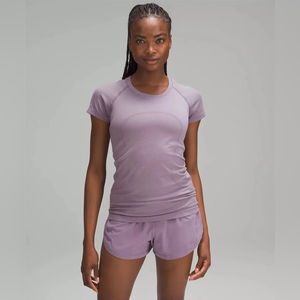 NWT Swiftly Tech 2.0 Short Sleeve Size 8 Purple Ash